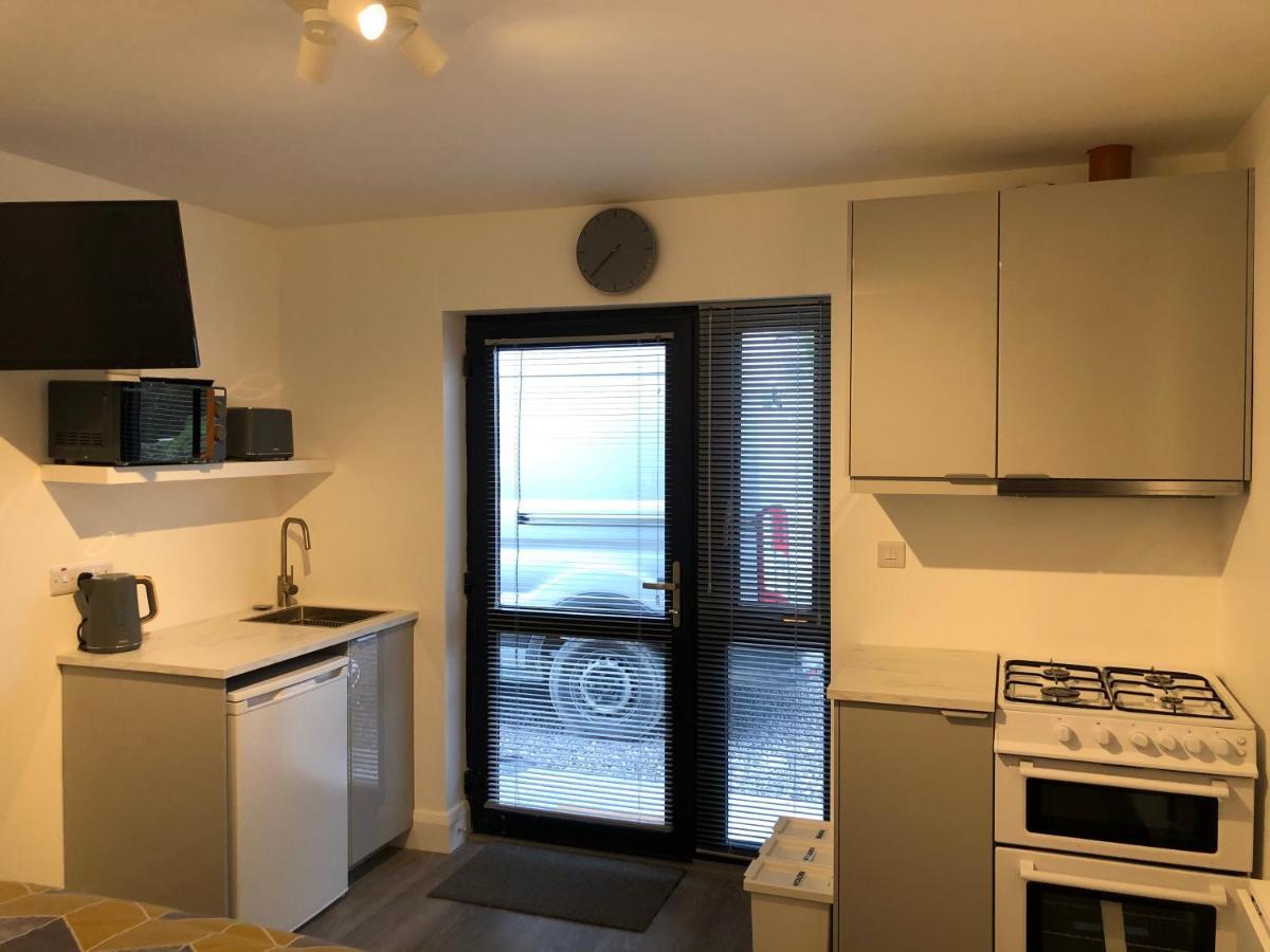 Skellig Port Accommodation - 1 Studio Bed Apartment Portmagee Eksteriør billede